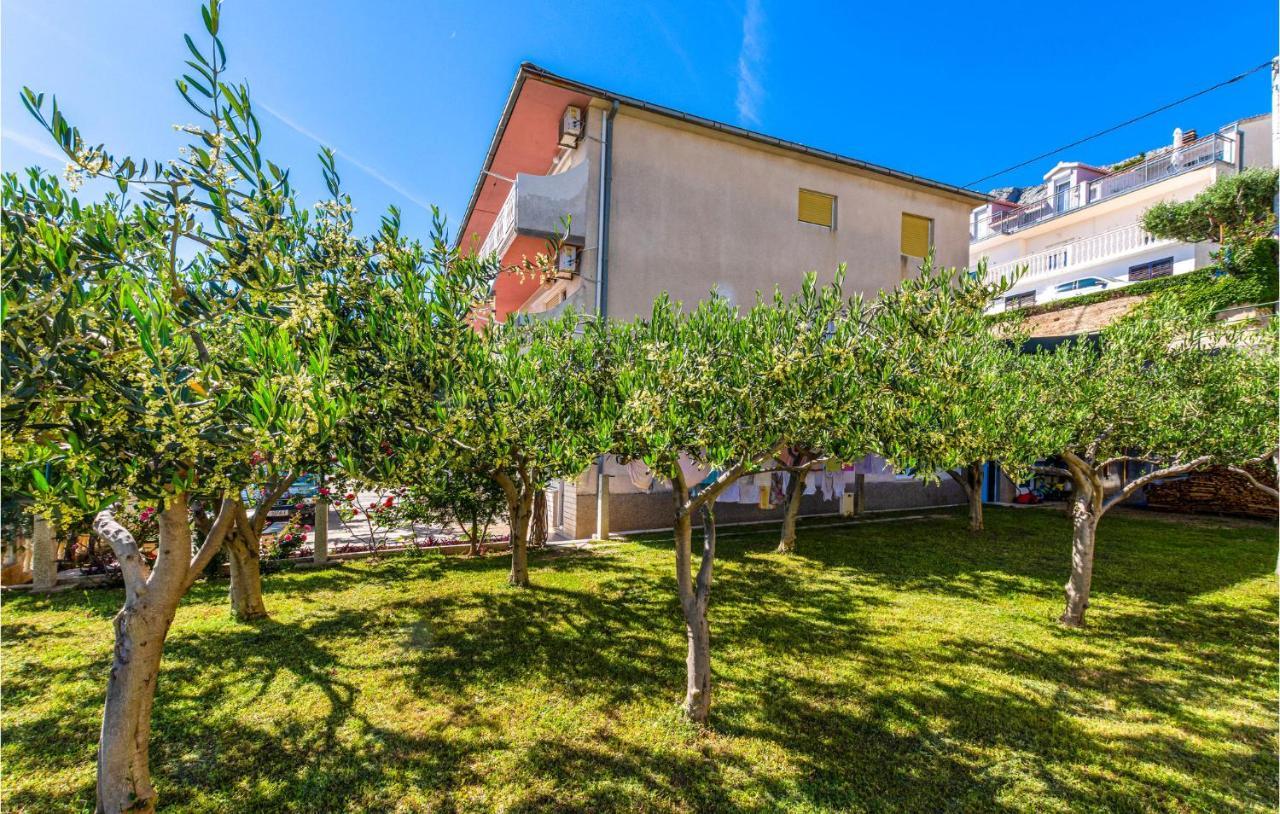 Stunning Apartment In Duce With Wifi Bagian luar foto
